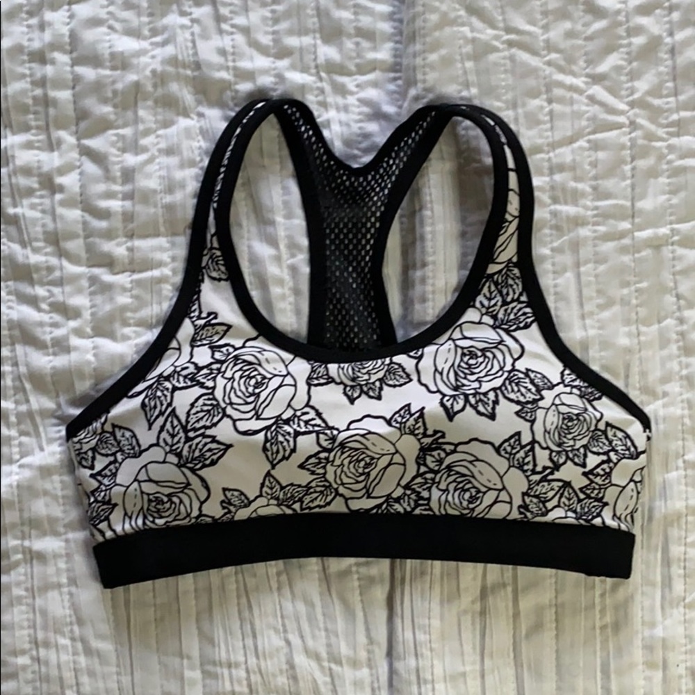 Lorna Jane sports bra